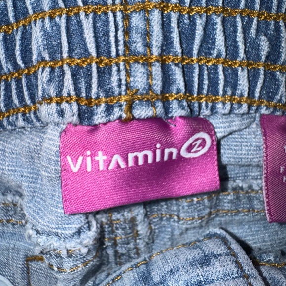Vitamin Z Vintage Denim/Ramie Jeans 5T Embroidered Distressed EUC - Picture 5 of 6